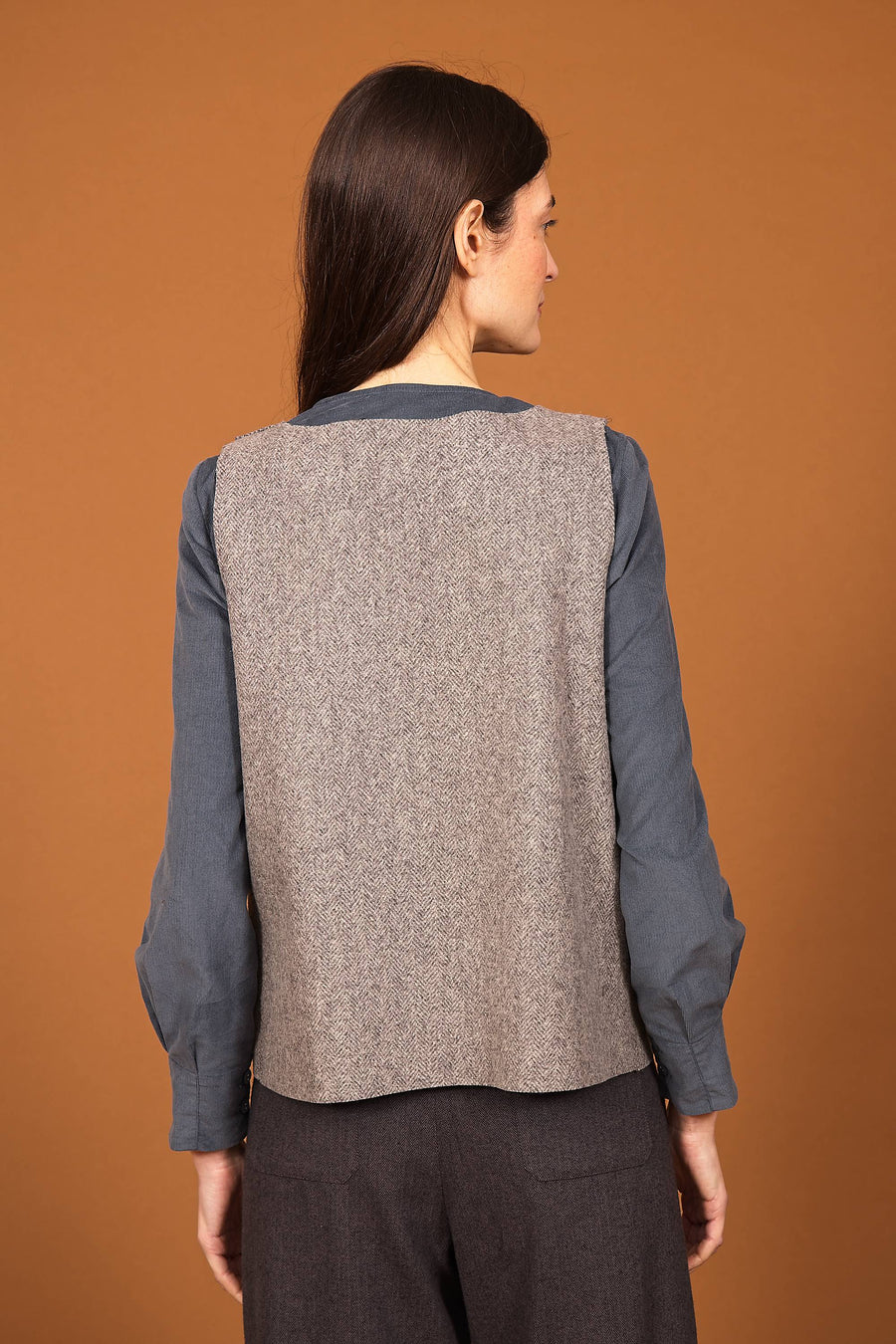 Top IKRAM Grey